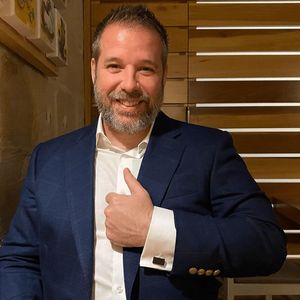 Martin Thibeault Helps Entrepreneurs Transform Their Career With Blockchain Technology