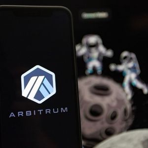 Arbitrum Price Prediction as Network Hit By Partial Outage Amid Traffic Surge – Where Next for ARB?