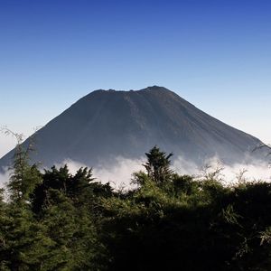 El Salvador Passes Law to Offer Citizenship to Foreign Bitcoin Investors