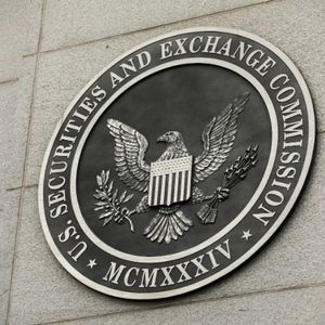 “We Squandered a Decade of Opportunities To Do Our Job,” SEC Commisioner Says
