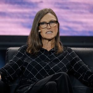 ARK CEO Cathie Wood Calls Bitcoin The “Biggest Of All Crypto Ideas”