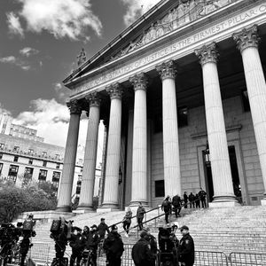 SBF-Connected Billionaire Joe Lewis Pleads Guilty to Insider Trading Charges