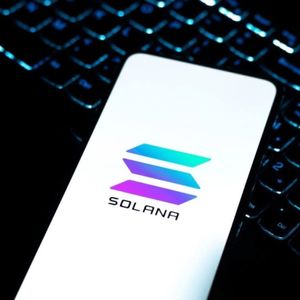 Virtual Smartphone App Aphone on Solana Revives Old Devices in Emerging Markets