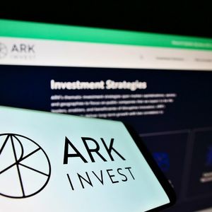 Cathie Wood’s Ark Invest Buys $21 Million Worth of Coinbase Shares – What Do They Know?
