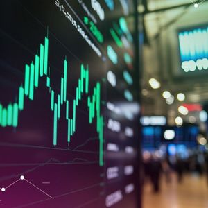 Coinbase Stock Soars Over 10% on Imminent S&P 500 Debut