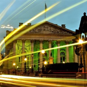 Bank of England Warned Consumers About DeFi Risks Following FTX Collapse – Regulation Coming Soon?