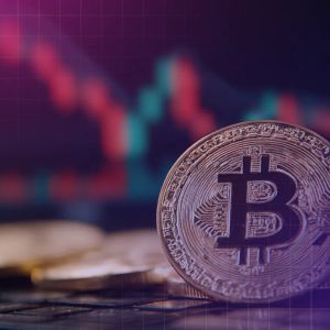 Bitcoin Cash Futures Jump 24% as Active Addresses Hit Six-Year Low – Risk Ahead?