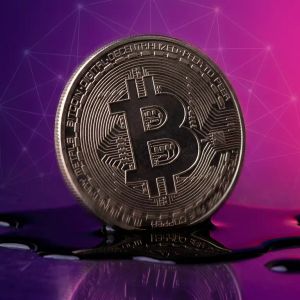 Bitcoin Price Prediction: Whale Dumped Blackrock ETF in The Dark Pool