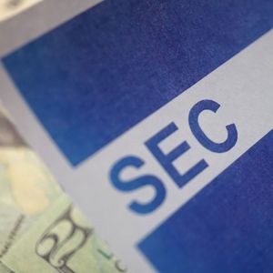 SEC Postpones Decision of Seven Bitcoin ETF Applications