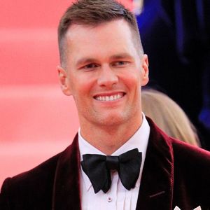 Tom Brady Roasted For His Crypto Mishap on Netflix Special