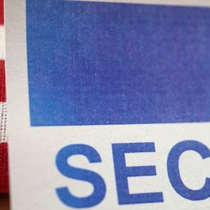 SEC Approval of Spot Ether ETFs Hinges on Issuer Responsiveness, Says Gensler
