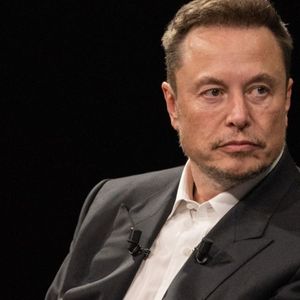 Elon Musk Threatens to Ban Apple Devices Over ChatGPT Integration
