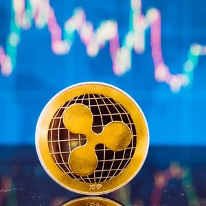 XRP Keeps Soaring, Crypto Traders Predict Major Rally Ahead