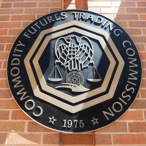 Crypto Giants Unite Against Looming CFTC Prediction Market Ban