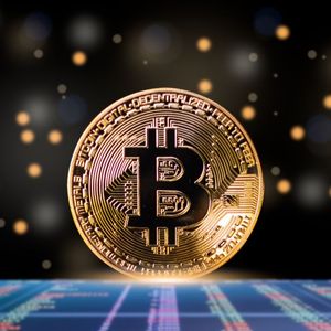 Bitcoin Analysts Predict Six-Figure Surge Despite Recent Dip Below $93K