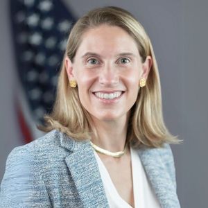 Crypto Community Pushes Back on Anti-Crypto SEC Commissioner’s Renomination