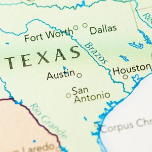 Texas Lawmaker Proposes Limits on Crypto Investments: Details