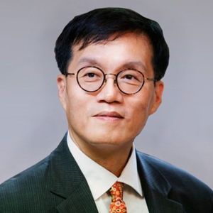 Bank of Korea Chief Open to Won-Based Stablecoin Amid Forex Concerns