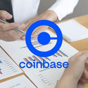 Coinbase Climbs App Store Rankings as Retail Interest Debate Rekindles