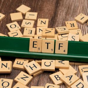 BlackRock’s Bitcoin ETF Sees Largest Outflow Since May as BTC Rebounds Slightly