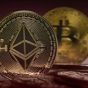 Bitcoin (BTC), Ethereum (ETH) in Red as Momentum Stalls