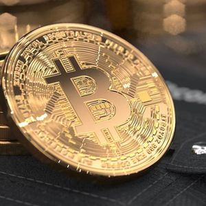 Bitcoin's Crucial Resistance Level Highlighted by Top Trader