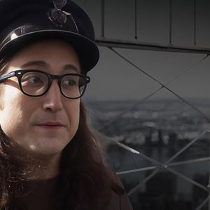 John Lennon's Son Joins Friend Tech: Hottest Trend In Crypto Right Now