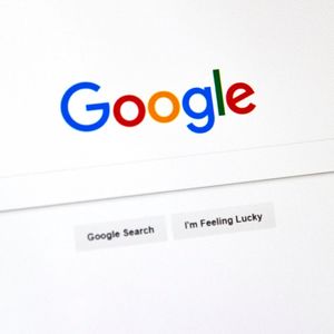 XRP's Declining Google Search Interest Seen as Buying Signal