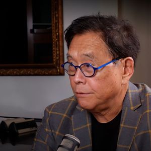 'Rich Dad Poor Dad' Author Reveals Top Assets for Average Investors