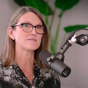$25 Trillion Crypto Economy Predicted by Cathie Wood