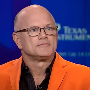 Billionaire Mike Novogratz Predicts Major Shift Ahead for Crypto