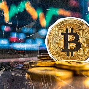 Bitcoin Dominance Approaches 60%. Will Uptrend Persist?