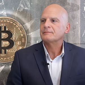 Bitcoin Outperforms Crude Oil, Bloomberg's Mike McGlone Says – Here’s What’ Happening