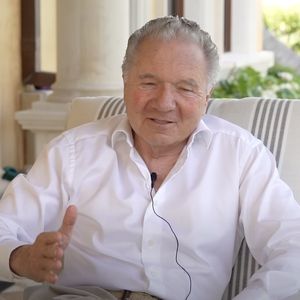 Billionaire Peterffy: 'Anybody Who Does Not Have Bitcoin Should Have Some Bitcoin'