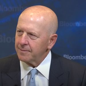 Goldman Sachs Boss Says Bitcoin Doesn't Threaten US Dollar