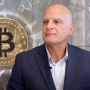 Bitcoin Nears Highest Level Against S&P 500: Mike McGlone Says, But Here's Catch