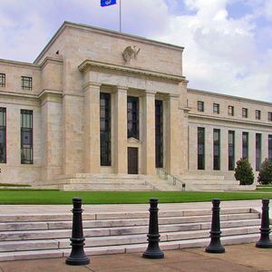 Breaking: Bitcoin Price Reacts to Fed's Highly Anticipated Rate Cut