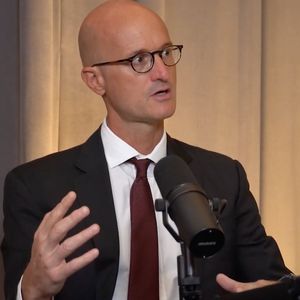 Former IFF Economist Claims Bitcoin Has Been Relegated to the Sidelines