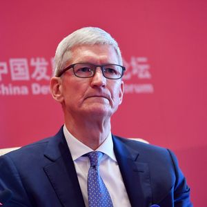 Apple Pulls Bitchat From The Chinese App Store