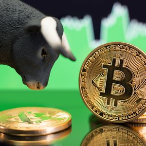 Bitcoin's $90,000 Dream Fades, but Bollinger Bands Keep It Alive