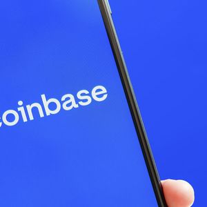 Coinbase Customers Continue to Withhold Info, Impeding Lawsuit