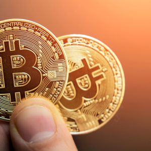 'Head & Shoulders' Pattern Appears on Bitcoin Price Chart: Why $67,200 Is Key Level to Watch Next