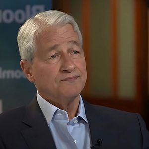 JPMorgan CEO Calls Bitcoin "Hyped-Up Fraud"