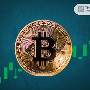 Bitcoin Defends Macro Floor with Upside Scenario Eyeing $180K