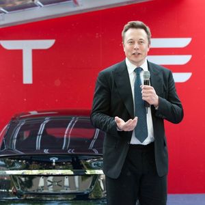 Elon Musk Sued Over Use of AI-Generated 'Blade Runner 2049' Image at Tesla Event