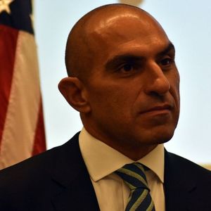 CFTC Chair Resigns: Rostin Behnam Calls for Clear Crypto Oversight