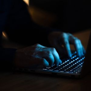 US Hunts Hacker Behind $65 Million KyberSwap and Indexed Finance Scams