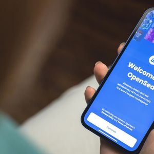 No NFT Airdrop? OpenSea CEO Crushes Rumors, Says Info Was Completely False