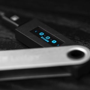 Ledger Flags Trezor’s Security Weakness—Fixes Already in Place