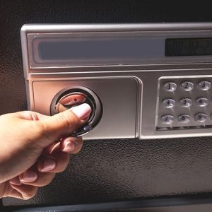 Didi Taihuttu 'Bitcoin Family' Hides Wallet Keys Across Four Continents